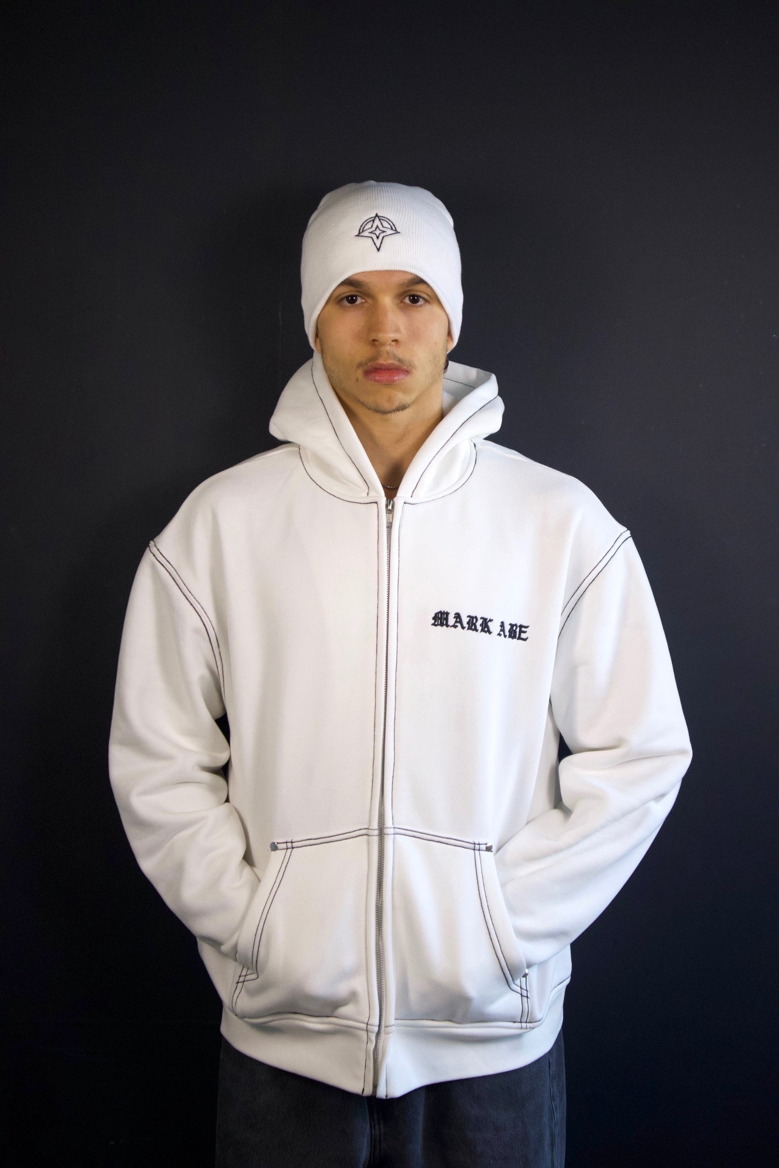 R2R FULL-ZIP HOODIE — OFF-WHITE